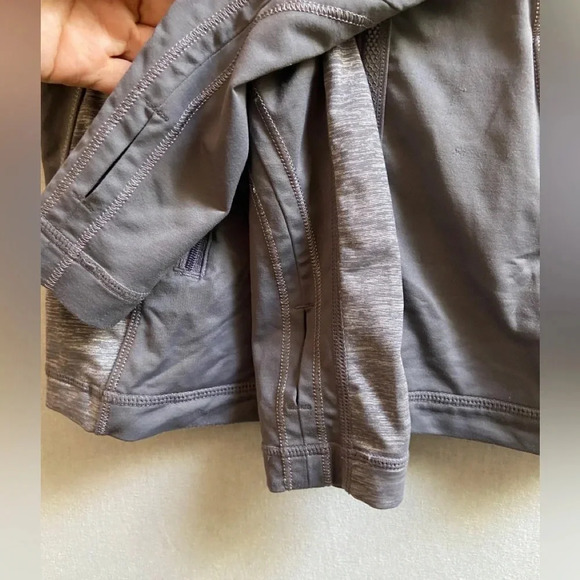 Lululemon Athletica  Run For Your Life hoodie pullover Sz 4 - Picture 5 of 11